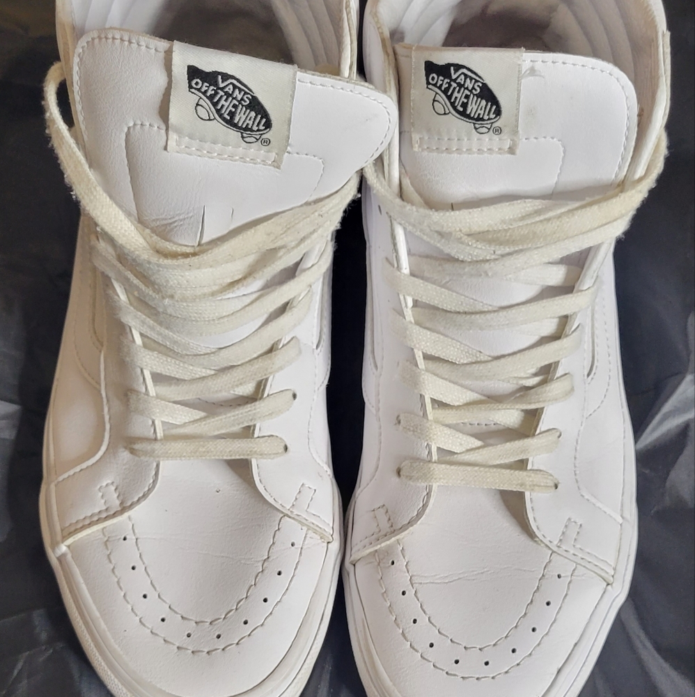 White leather off the wall Vans